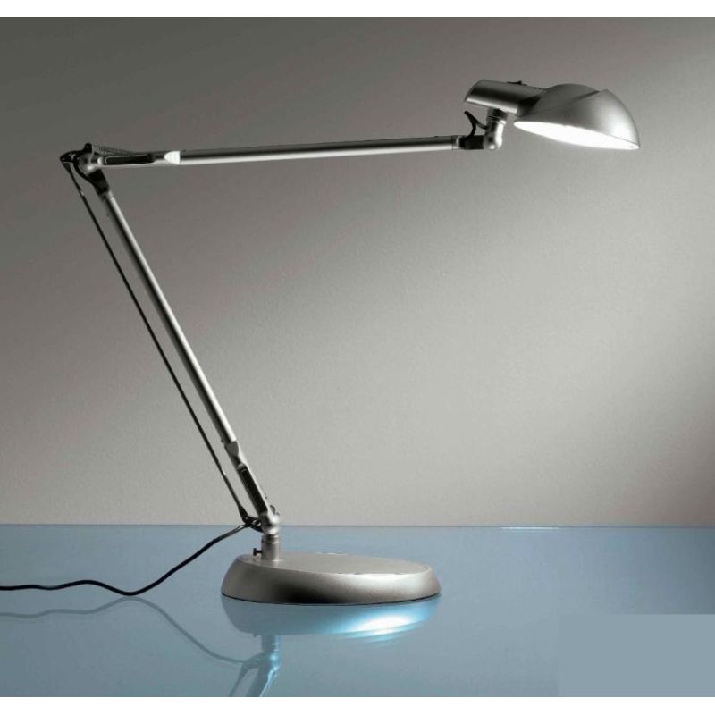 LUCKY LAMPADA DA TAVOLO A LED 5W IN TRE COLORI NERO ROSSO ALLUMINIO Illuminando - Cristalensi Shop Online