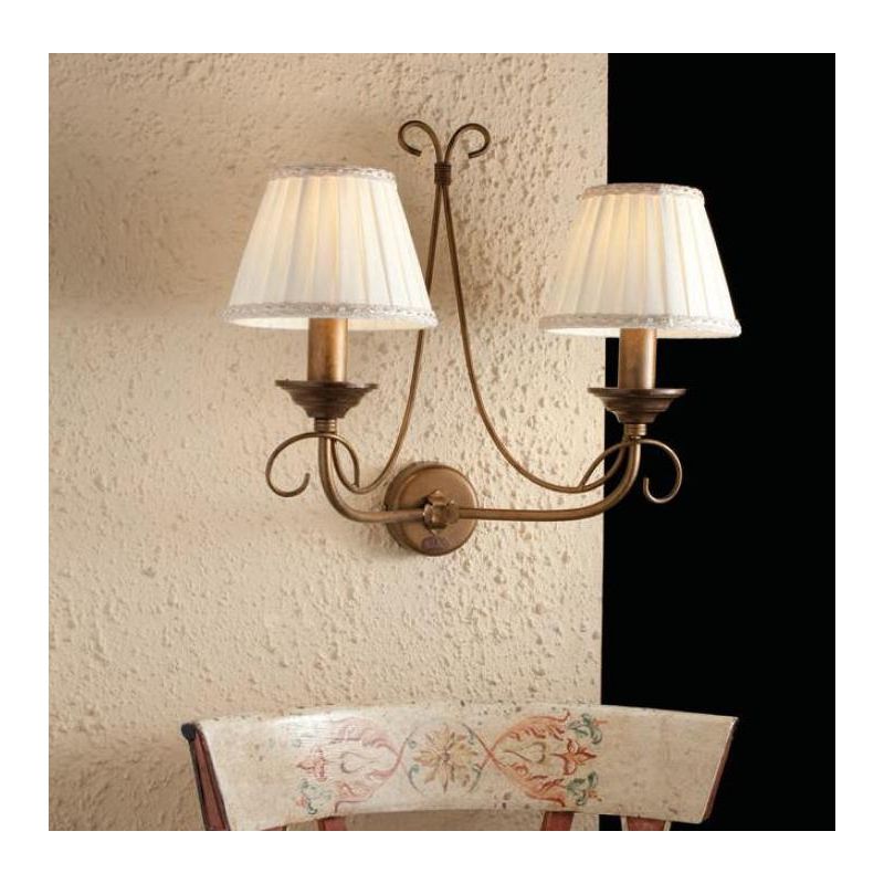 LAMPADA DA PARETE CLASSICA 2 LUCI CON PARALUMI IN FERRO BATTUTO MADE IN ITALY DELLA IMAS IMAS - Cristalensi Shop Online