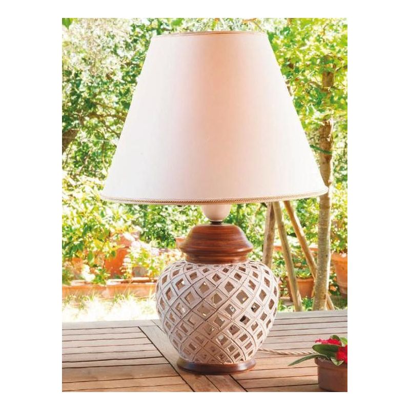 LAMPADA DA TAVOLO IN TERRACOTTA TRAFORATA E LEGNO CON PARALUME MADE IN ITALY IMAS - Cristalensi Shop Online