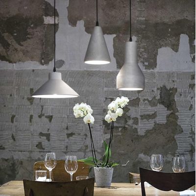 SOSPENSIONE SINGOLA IN CEMENTO NEL COLORE GREZZO MODERNA A FORMA DI CONO CRISTALENSI - Cristalensi Shop Online