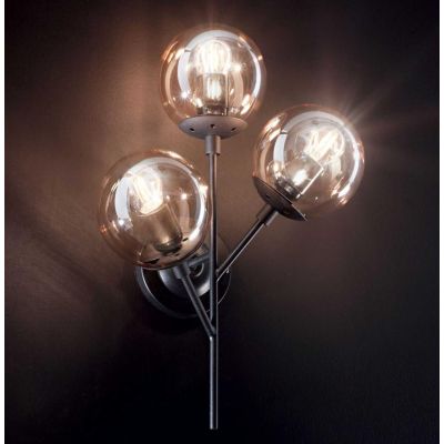 LAMPADA DA PARETE MODERNA IN METALLO NERO CON TRE DIFFUSORI A SFERA AMBRATI CRISTALENSI - Cristalensi Shop Online