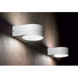 LAMPADA DA PARETE DA ESTERNI DESIGN MODERNO IP54 TRE COLORI DOPPIA EMISSIONE DI LUCE CRISTALENSI - Cristalensi Shop Online