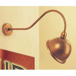 PUB LAMPADA DA PARETE PER ESTERNO SPORGENZA 59 CM IN OTTONE LASCIATO AL NATURALE CRISTALENSI OTTONE - Cristalensi Shop Online