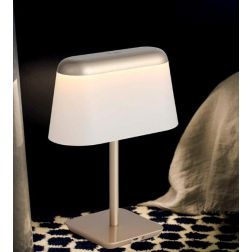 UKON NIGHT LAMPADA DA TAVOLO RICARICABILE IN METALLO BIANCO O CHAMPAGNE CON PORTA USB ALTEZZA CM 24 MODERNA Padana Lampadari - C