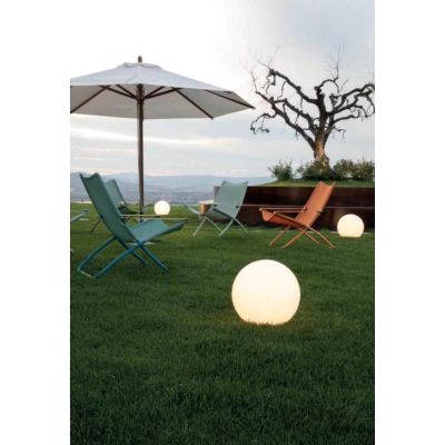 BALL D77 LAMPADA DA GIARDINO A SFERA IP54 RESINA BIANCA CON PICCHETTO MODERNA DI SOVIL Sovil - Cristalensi Shop Online