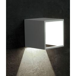 NIKO APPLIQUE DA ESTERNO A CUBO IP54 BIANCA LED 9W LUCE 3000K O 4000K MODERNA DI SOVIL Sovil - Cristalensi Shop Online