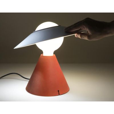 FANTE LAMPADA DA TAVOLO DESIGN MODERNO NERA O ROSSO ATTACCO E27 MARCHIO STILNOVO STILNOVO MA&DE - Cristalensi Shop Online