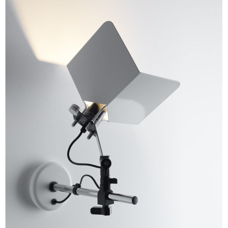 TRIEDRO APPLIQUE DAL DESIGN MODERNO BIANCA CON ATTACCO E27 MARCHIO STILNOVO STILNOVO MA&DE - Cristalensi Shop Online