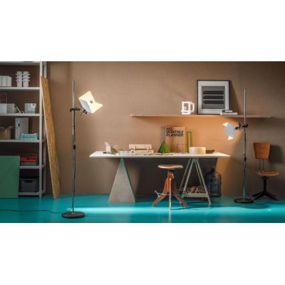 TRIEDRO PIANTANA DAL DESIGN MODERNO BIANCA CON ATTACCO E27 MARCHIO STILNOVO STILNOVO MA&DE - Cristalensi Shop Online