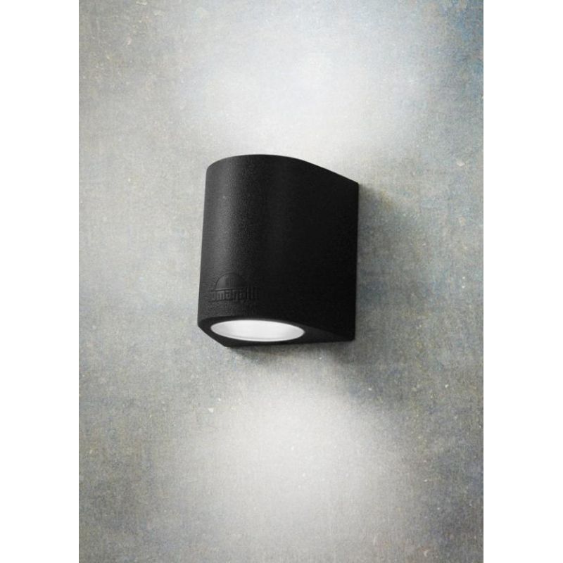 MARTA 160 APPLIQUE DA ESTERNO BIEMISSIONE DI LUCE IP55 RESINA BIANCA,GRIGIA O NERA MODERNA FUMAGALLI DARK LIGHT - Cristalensi Sh