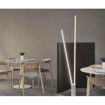 VERTICAL PIANTANA MODERNA ALTEZZA CM 180 IN ACCIAIO BIANCO O NERO LED 44W LUCE 3000K DIMMERABILE Mantra - Cristalensi Shop Onlin