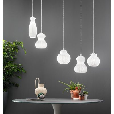 MADAGASCAR SOSPENSIONE VINTAGE DECENTRATA CON 5 LUCI IN VETRO SOFFIATO BIANCO OPALE RIGATO ONDALUCE CICIRIELLO - Cristalensi Sho