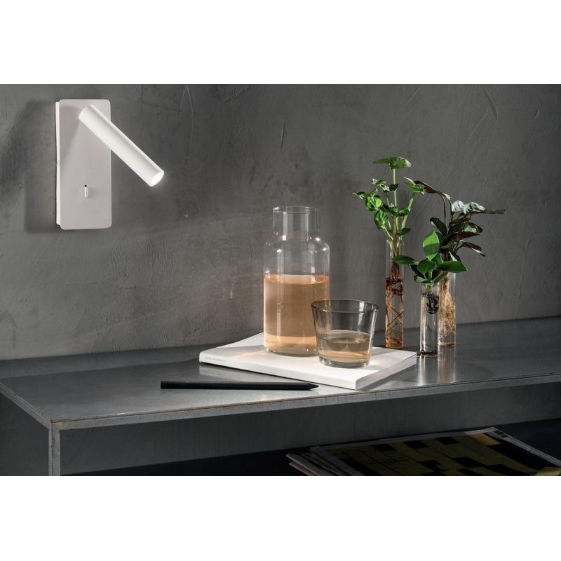 TELESCOPE APPLIQUE BIANCA O NERA CON LUCE LED DA 3W CON PORTA USB E LUCE ORIENTABILE MODERNA ONDALUCE CICIRIELLO - Cristalensi S