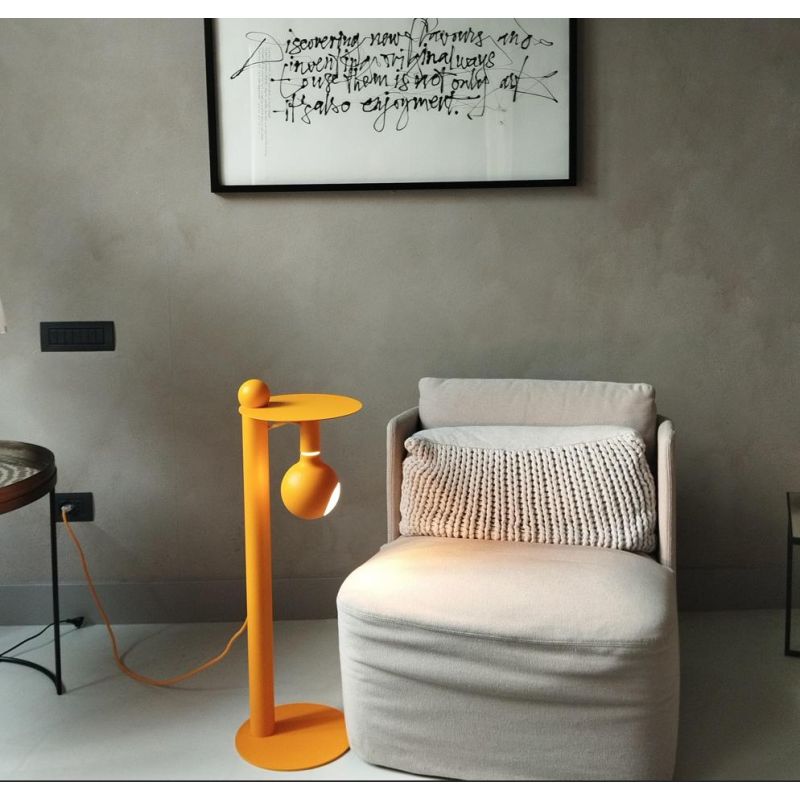 ROCCO PLUG PIANTANA CON TAVOLINO IN METALLO 8 COLORI ALTEZZA CM 82 CON LAMPADINA INCLUSA DA 7W Filotto News - Cristalensi Shop O