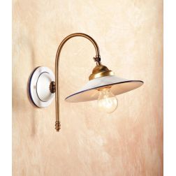 2048.4 LAMPADA DA PARETE IN OTTONE CON PIATTO LISCIO IN TERRACOTTA BIANCA LUCIDA DECORATA D21 CM MADE IN ITALY CRISTALENSI CERAM 2