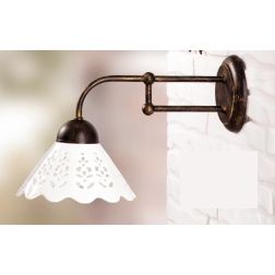 2027.2 LAMPADA DA PARETE IN FERRO BATTUTO CON DIFFUSORE IN TERRACOTTA BIANCA TRAFORATA MADE IN ITALY CRISTALENSI CERAMICA - Cris