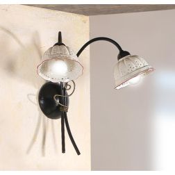 2216.A2 APPLIQUE A 2 LUCI RUSTICA IN METALLO NERO CON DIFFUSORI IN TERRACOTTA BIANCA TRAFORATA BORDO DECORATO MADE IN ITALY CRIS 2