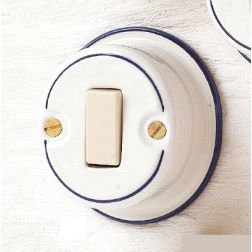 27 INTERRUTTORE A PULSANTE IN CERAMICA BIANCA CON DECORAZIONI IN 7 VARIANTI COLORE MADE IN ITALY CRISTALENSI CERAMICA - Cristale 2