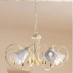 2207.5 LAMPADARIO 5 LUCI AVORIO CON PARALUMI IN CERAMICA BIANCA TRAFORATA E GOCCE IN VETRO DI MURANO MADE IN ITALY CRISTALENSI C