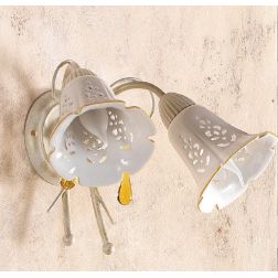 2208.A2 APPLIQUE 2 LUCI AVORIO CON PARALUMI IN CERAMICA BIANCA TRAFORATA E GOCCE IN VETRO DI MURANO MADE IN ITALY CRISTALENSI CE
