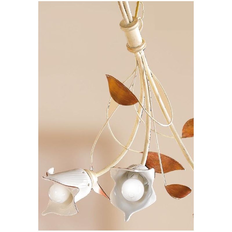 2209.3 LAMPADARIO 3 LUCI AVORIO CON PARALUMI IN CERAMICA BIANCA RIGATA E TRAFORATA MADE IN ITALY CRISTALENSI CERAMICA - Cristale
