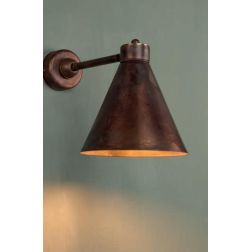LAMPADA DA PARETE IN OTTONE ANTICATO CON DIFFUSORE CONICO IN STILE RUSTICO MADE IN ITALY DELLA IMAS IMAS - Cristalensi Shop Onli