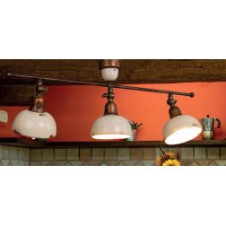 PLAFONIERA LINEARE 3 LUCI RUSTICA IN OTTONE E CERAMICA DOTATA DI SNODI MADE IN ITALY DELLA IMAS IMAS - Cristalensi Shop Online
