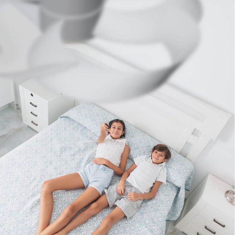 ROSE VENTILATORE MODERNO LED 24W DIMMERABILE BIANCO,NERO O FINITURA LEGNO CON TELECOMANDO INCLUSO Mantra - Cristalensi Shop Onli