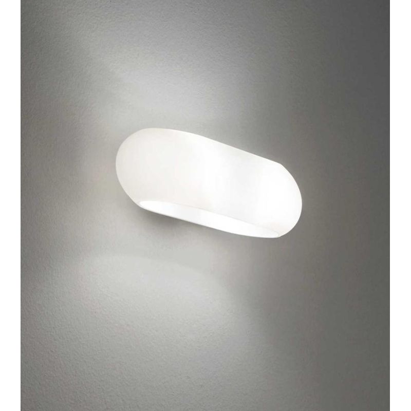 LAMPADA DA PARETE DESIGN MODERNO DALLA FORMA OVALE IN VETRO SOFFIATO BIANCO CRISTALENSI - Cristalensi Shop Online