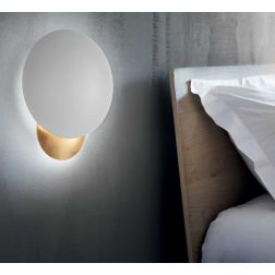 APPLIQUE MODERNA 2 MISURE IN METALLO FOGLIA ORO DIFFUSORE ORIENTABILE LED INTEGRATO LUCE 3000K CRISTALENSI - Cristalensi Shop On