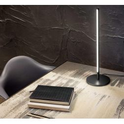 LAMPADA DA TAVOLO MODERNA IN METALLO BIANCO, OTTONE O NERO LED 10.5W LUCE 3000K ALTEZZA CM 47 CRISTALENSI - Cristalensi Shop Onl