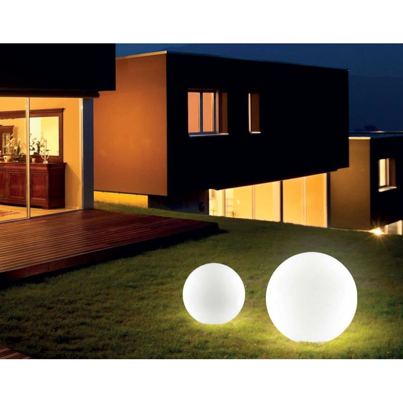SFERA LUMINOSA BIANCA OPACA DA ESTERNO IN PLASTICA 4 MISURE IP44 ATTACCO E27 MODERNA CRISTALENSI - Cristalensi Shop Online