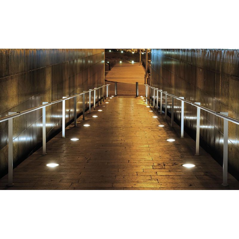 BASCU SEGNAPASSO ROTONDO CON LUCE ORIENTABILE IN ACCIAIO INOX IP67 LED 6W LUCE 3000K-4000K MODERNO Sovil - Cristalensi Shop Onli