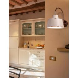 APPLIQUE RUSTICA IN OTTONE E CERAMICA DECORATA A MANO MADE IN ITALY DELLA IMAS IMAS - Cristalensi Shop Online