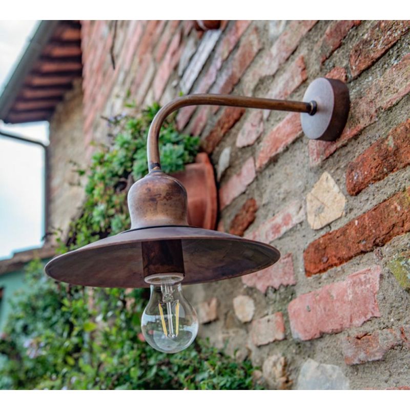 LAMPADA DA PARETE RUSTICA DA ESTERNI D25 CM IP23 IN OTTONE INVECCHIATO MADE IN ITALY DELLA IMAS IMAS - Cristalensi Shop Online