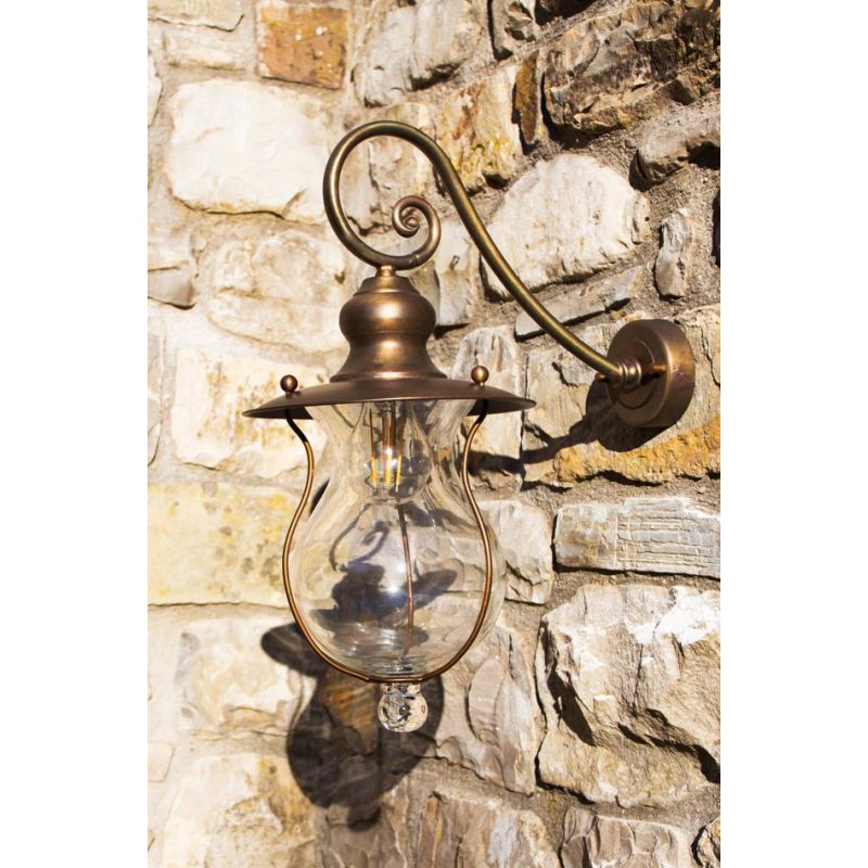 CORTONA APPLIQUE 1 LUCE IN OTTONE E VETRO SOFFIATO IP44 3 FINITURE COLORE MADE IN ITALY CRISTALENSI TUSCANY - Cristalensi Shop O
