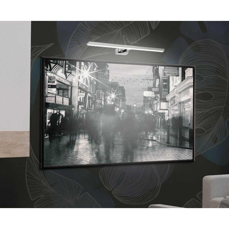 ELEGANCE APPLIQUE BIANCA O CROMO PER SOPRA SPECCHIO QUADRO 16W LED CM 67 PROMOINGROSS - Cristalensi Shop Online