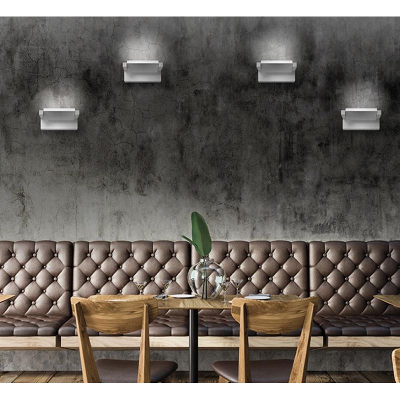 CORNER APPLIQUE ORIENTABILE DA ESTERNI IP65 IN ALLUMINIO BIANCO O NERO LED 18W LUCE 3000K MODERNA