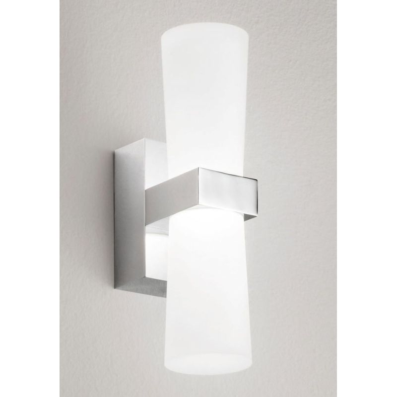 IGLESIAS APPLIQUE MODERNA IP44 LED 8W LUCE 3000K METALLO CROMO E DIFFUSORE BIANCO ALTEZZA CM 22