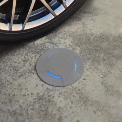 CECI 90 TRE TAGLI INCASSO CARRABILE IP67 IN RESINA NERA CON LAMPADINA LED SOSTITUIBILE