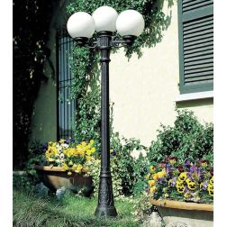 GIGIBISSO G250 LAMPIONE CON 3 DIFFUSORI A GLOBO D25CM IN RESINA NERA ALTEZZA 205 CM IP55