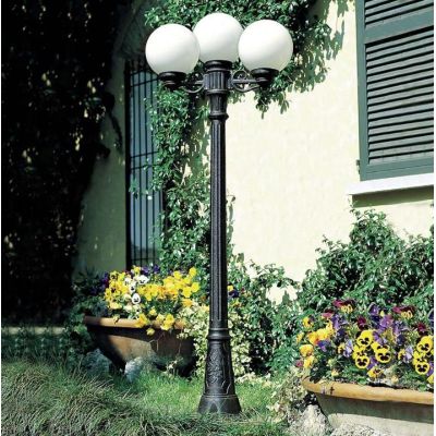 GIGIBISSO G250 LAMPIONE CON 3 DIFFUSORI A GLOBO D25CM IN RESINA NERA ALTEZZA 205 CM IP55