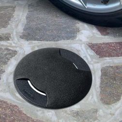 CECI 160 DUE TAGLI INCASSO CARRABILE IN RESINA NERA IP67 CON LAMPADINA LED SOSTITUIBILE