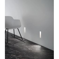 ARIEL SEGNAPASSO VERTICALE IN GESSO VERNICIABILE MODERNO LAMPADINA ATTACCO MINI GU10 2