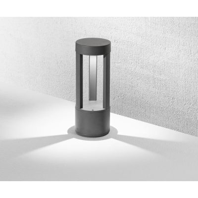 VARYO 3 PALO DA GIARDINO IN 2 MISURE IP54 LED 15W LUCE 3000K ALLUMINIO ANTRACITE O CORTEN MODERNO