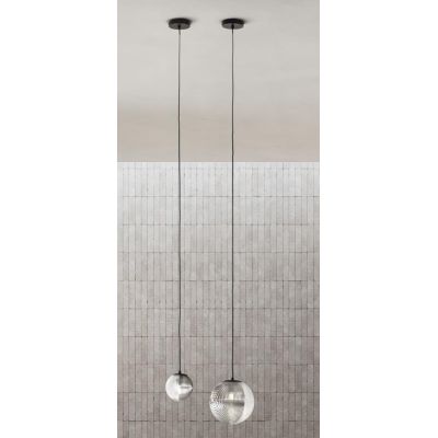 BELLA SOSPENSIONE SINGOLA NERA CON SFERA IN VETRO SOFFIATO RIGATO BICOLORE LAMPADINA E27