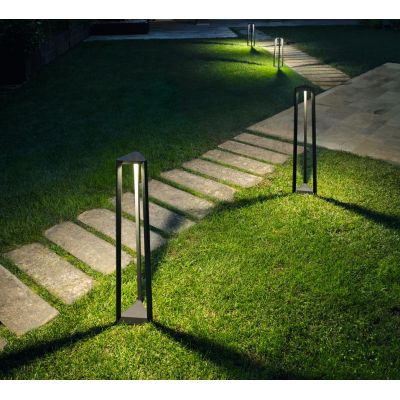 LUCIFER PALO DA ESTERNI TRIANGOLARE 2 COLORI IP65 H56 E H81 CM LED INTEGRATO LUCE 4000K MODERNO